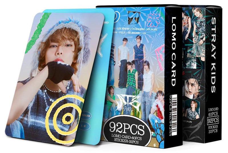CoolShef مجموعة بطاقات فوتوغرافية من StrayKids تتكون من 92 ورقة مع ملصقات، ورق نحاسي لبطاقات فوتوغرافية من Stray Kids لمحبيهم، مثالية للألبومات وكتب القصاصات - Image 1