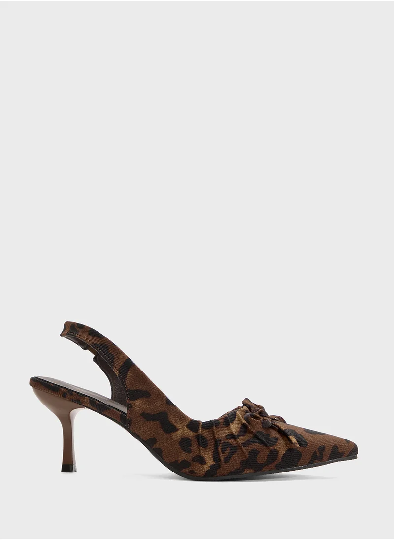 Ginger Slingback Pump With Bow