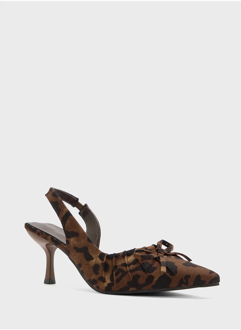 Ginger Slingback Pump With Bow