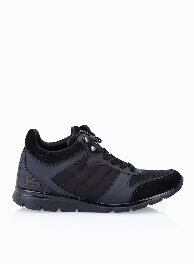 GUESS Casual Sneakers