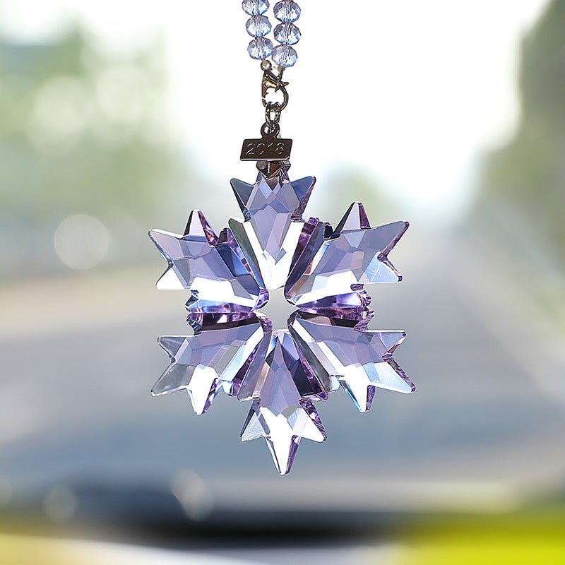 Car Pendant Crystal Snowflake Beautiful Pendant Car Decoration Car Rearview Mirror Pendant Jewelry - Image 1