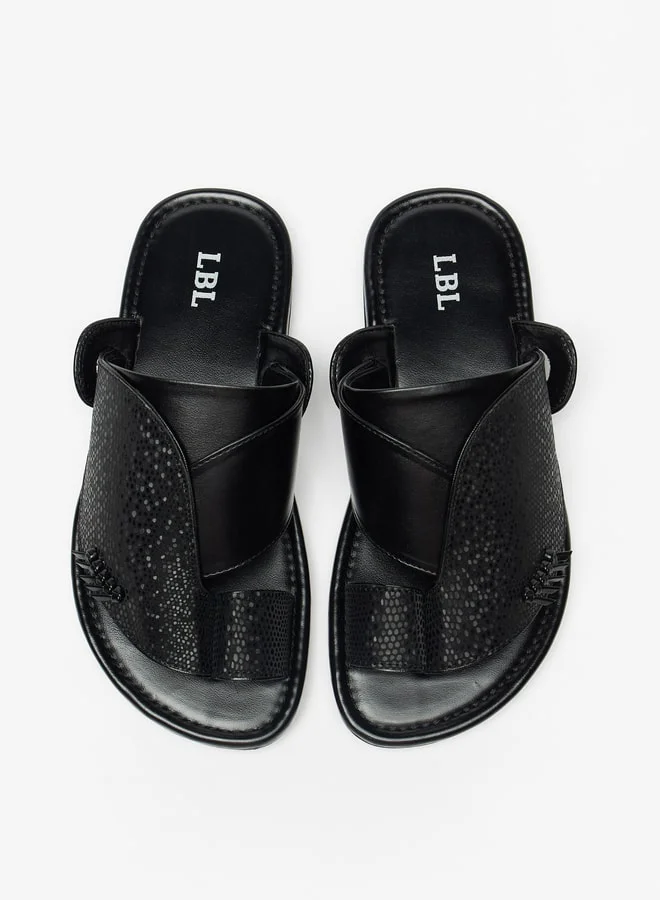 ال بي ال من شو اكسبرس Boys Textured Slip-On Arabic Sandals with Toe Loop Closure