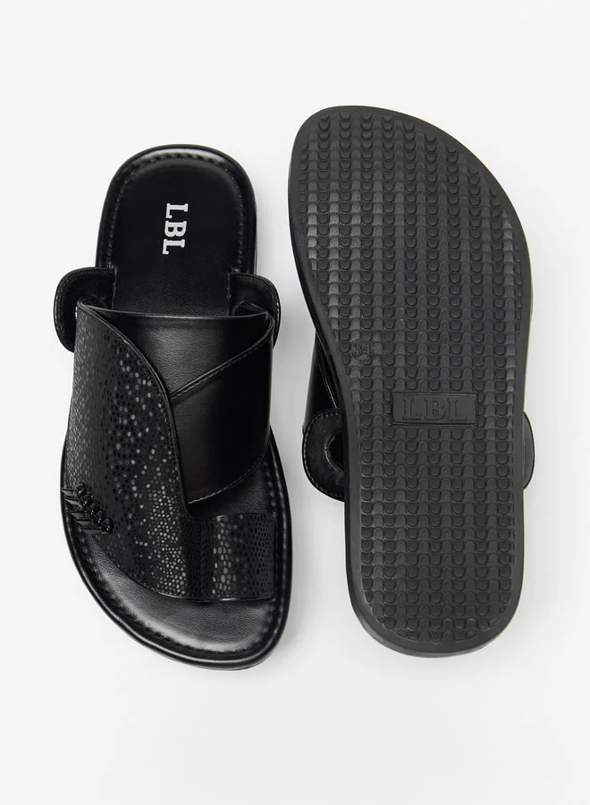 ال بي ال من شو اكسبرس Boys Textured Slip-On Arabic Sandals with Toe Loop Closure