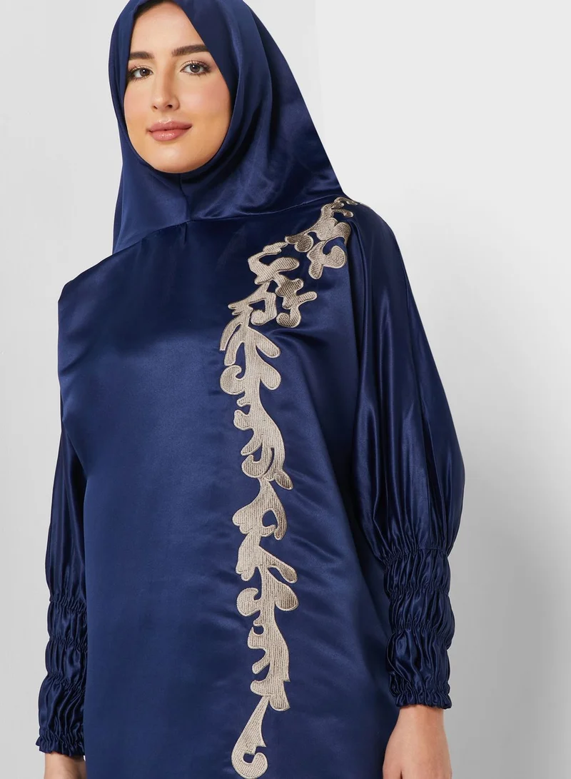 hayas closet Embroidered Detail Cuff Prayer Dress