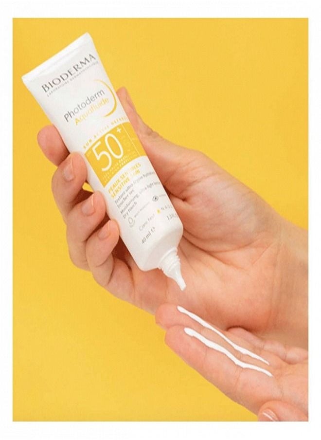 BIODERMA Photoderm Max Aquafluide SPF 50+ Dry Touch Mat Finish Sunscreen Light Tint 40ml