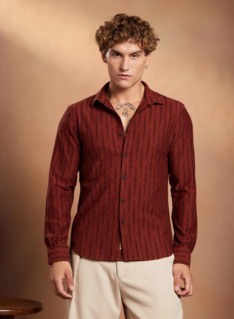 Campus Sutra Campus Sutra Men's Brick Red Tassel-Weave Shirt For Casual Wear | Spread Collar | Long Cuffed Sleeves | Button Closure | Shirt Crafted With Comfort Fit For Everyday Wear