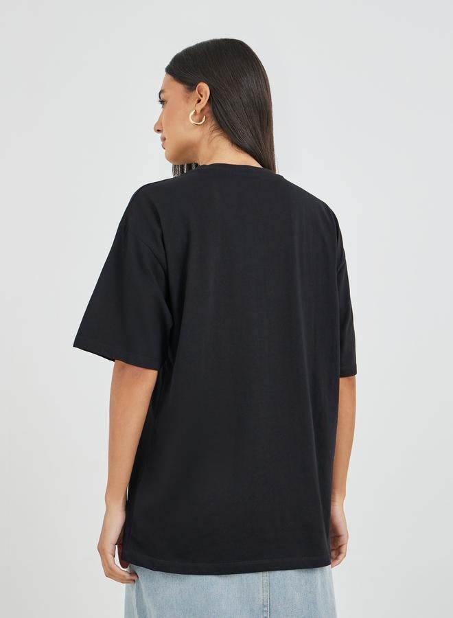 Styli Styli Brooklyn 89 Slogan Print Short Sleeve Oversized T-Shirt  - Image 4