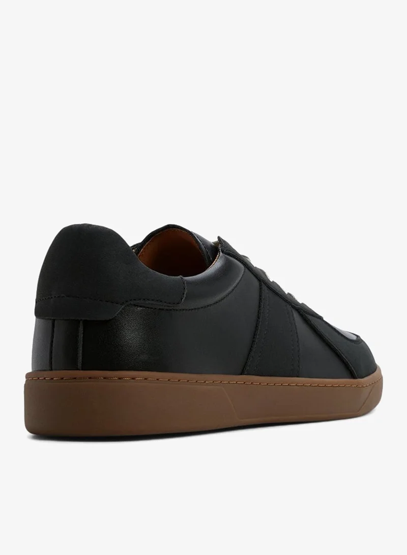 الدو FENDER Solid Lace-Up Sneakers