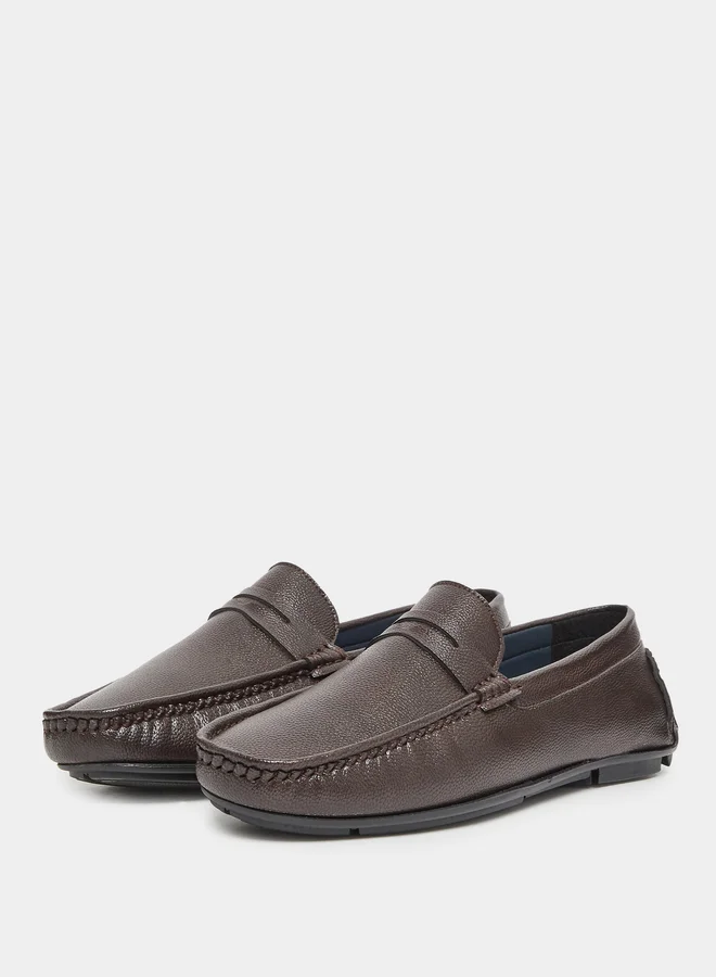 Styli Men Classic Slip-On Loafers