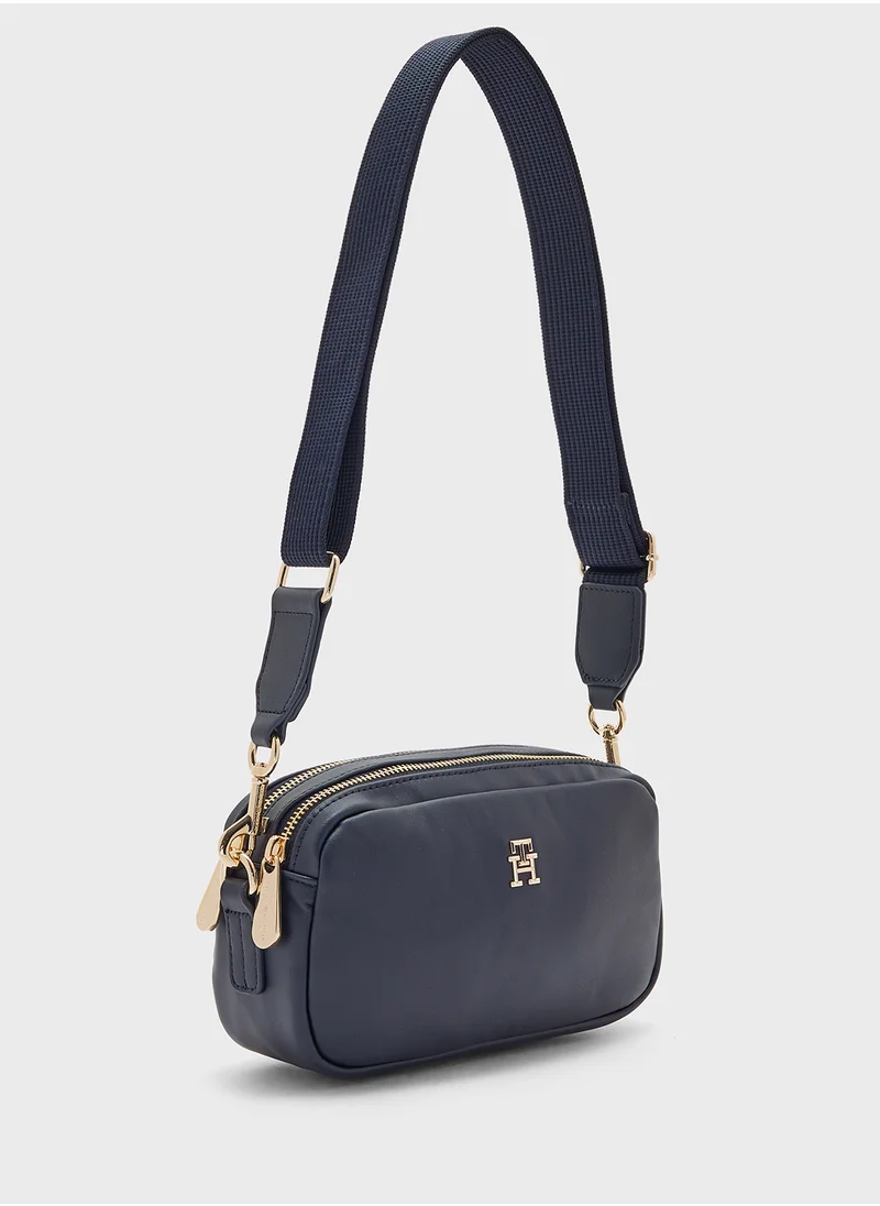 TOMMY HILFIGER Zip Over Crossbody