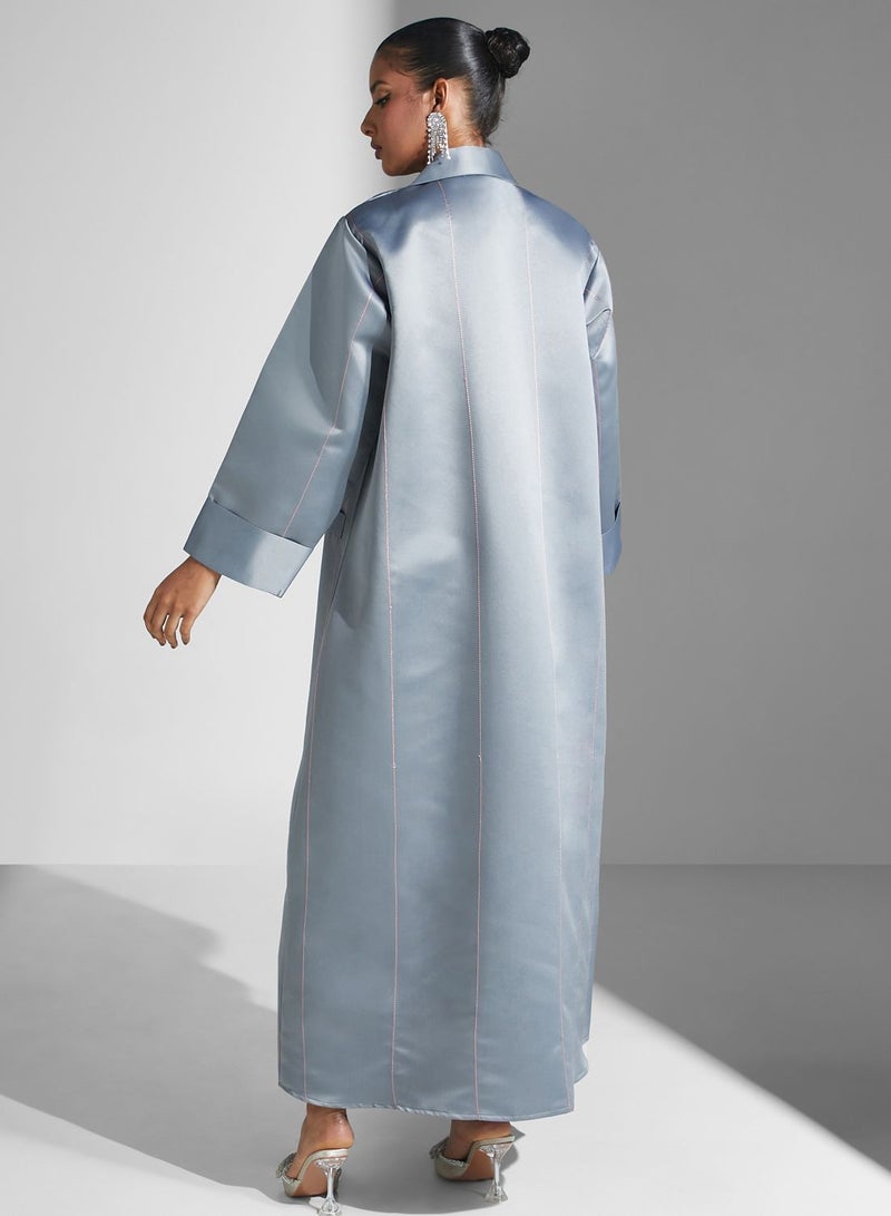 آرا عباية محبوكة بتصميم مخطط - Image 2