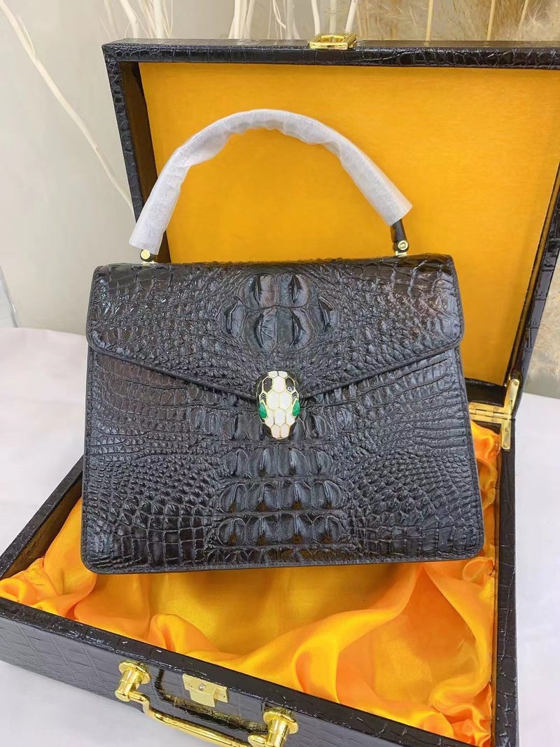 Elegant Crocodile Pattern Leather Ladies Handbag Black 
