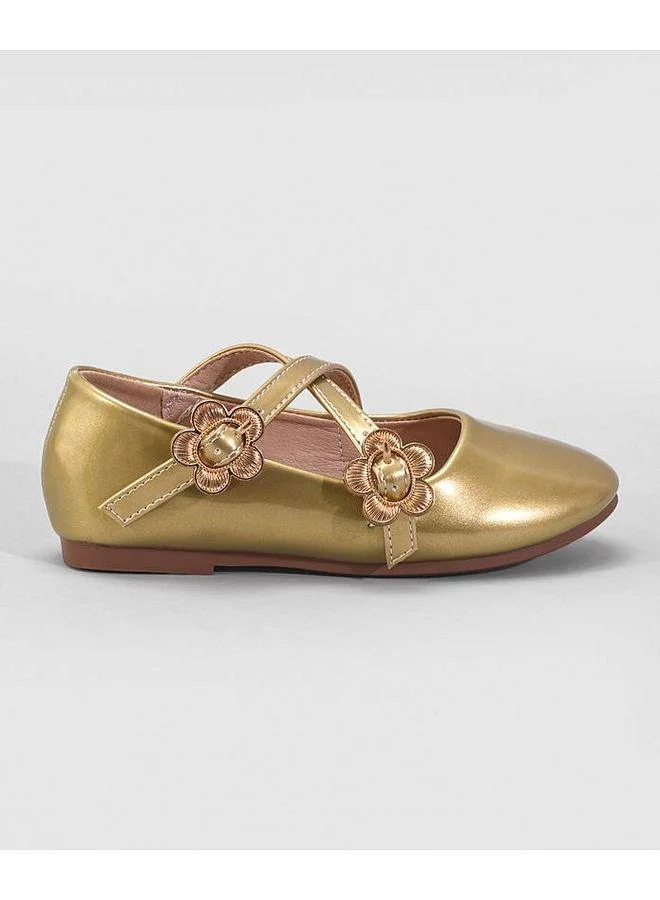 Mark & Mia Mark & Mia Floral Theme Buckle Closure Ballerinas - Golden
