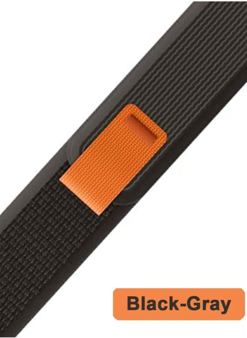 The new Apple Watch band has a wonderful  modern shape  Black with grey color  size 44