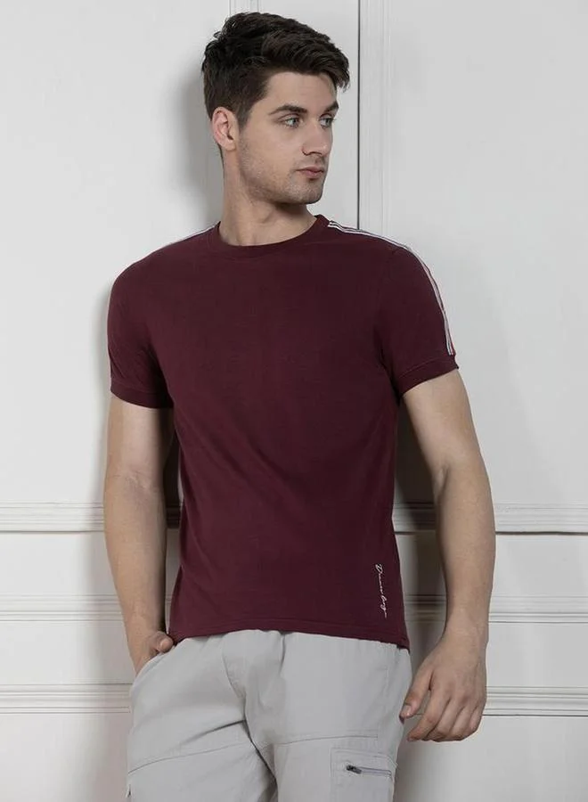 Dennis Lingo Dennis lingo Men Maroon Slim Fit Crew Neck T-Shirt
