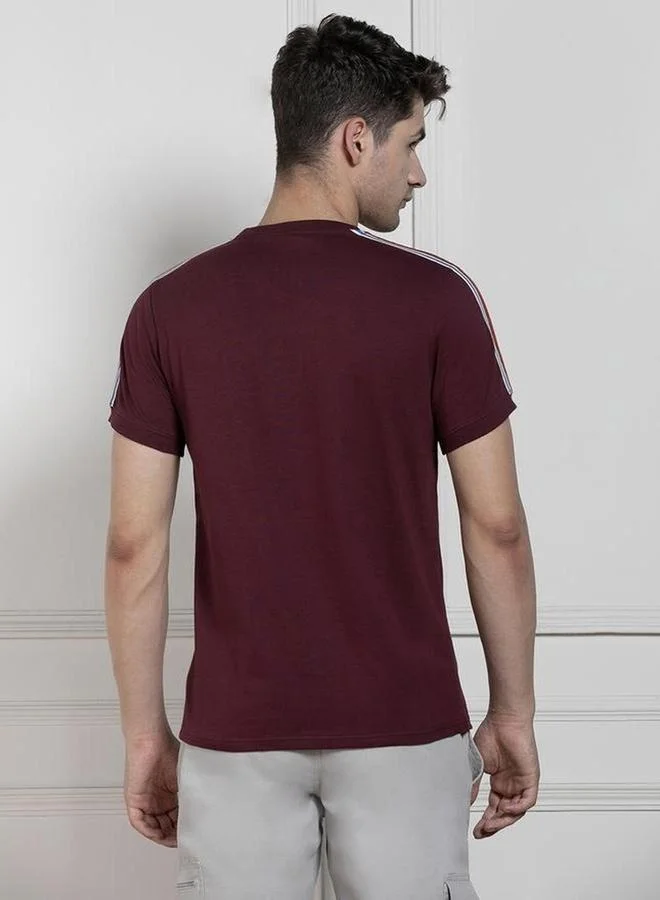 Dennis Lingo Dennis lingo Men Maroon Slim Fit Crew Neck T-Shirt