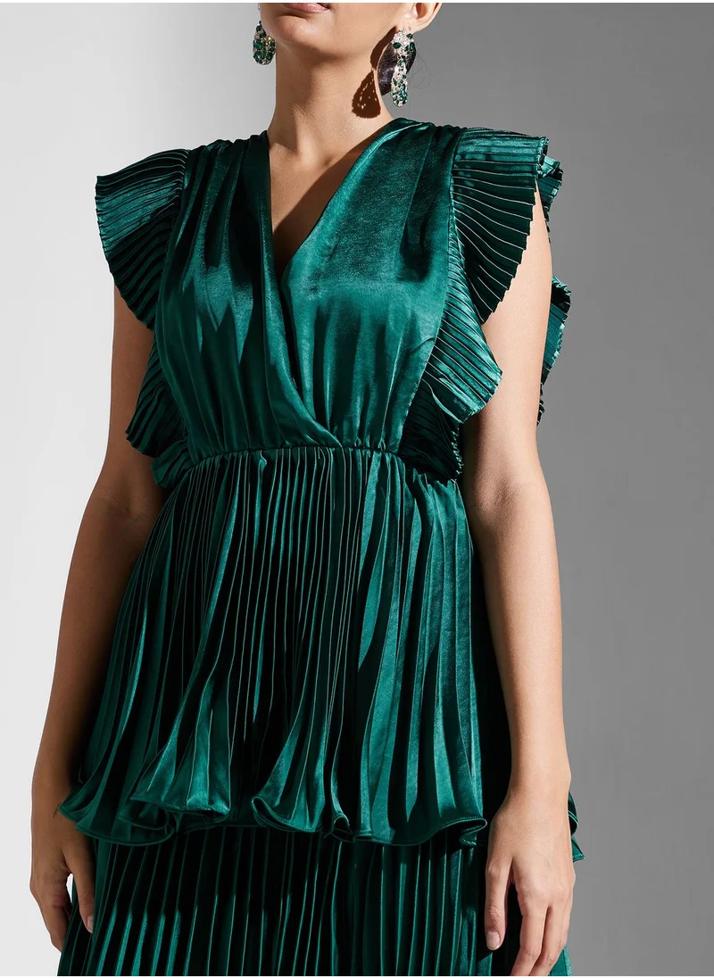 True Decadence Pleated Tiered Plisse Maxi Dress