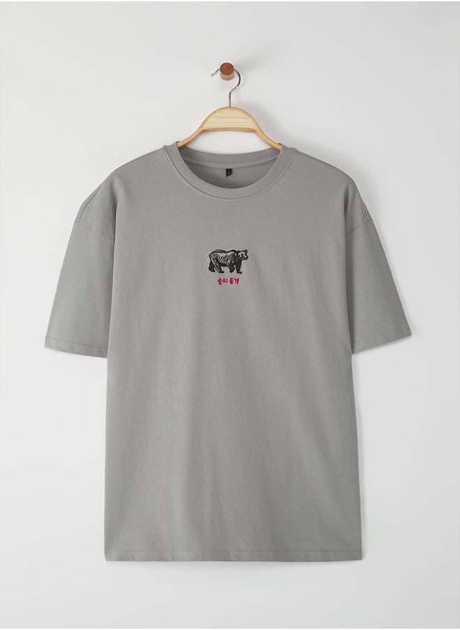 trendyol Grey Oversize/Wide Cut Far East and Bear Embroidery 100% T-Shirt  - Image 2