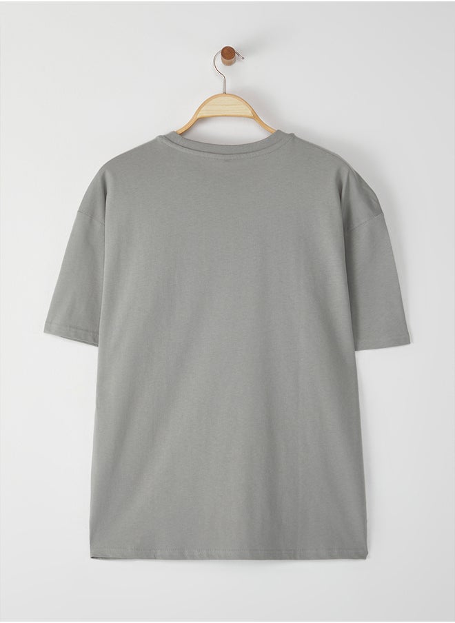 trendyol Grey Oversize/Wide Cut Far East and Bear Embroidery 100% T-Shirt  - Image 3