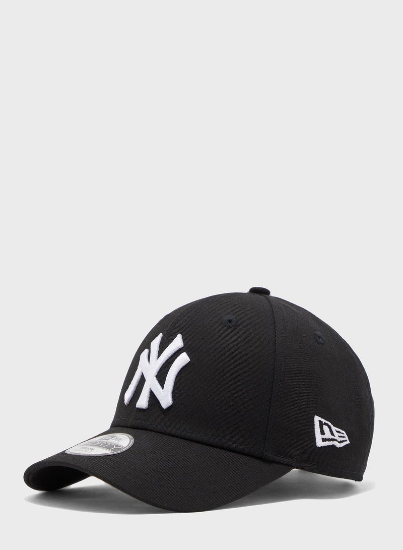 NEW ERA Kids 9Forty Mlb League Basic New York Yankees Cap - Image 1