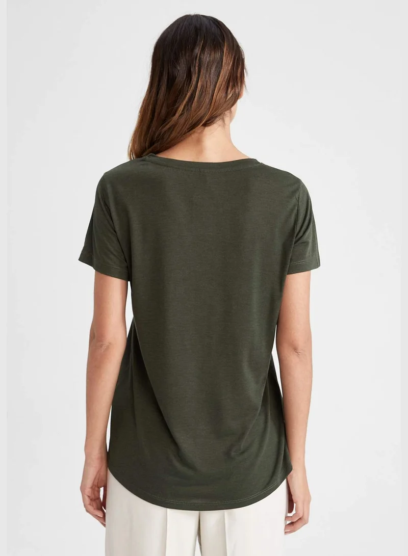 ديفاكتو Relax Fit Short Sleeve Slogan Print T-Shirt