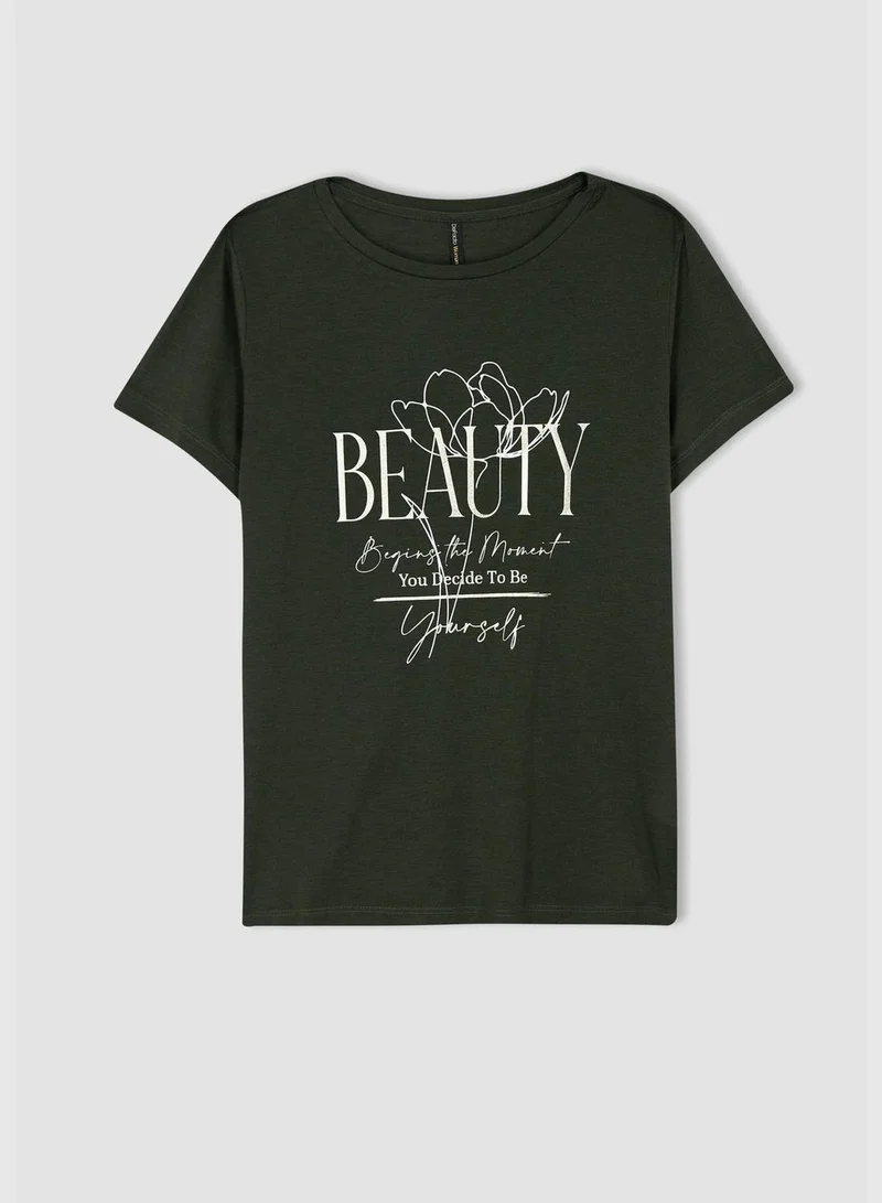 ديفاكتو Relax Fit Short Sleeve Slogan Print T-Shirt