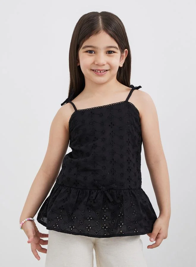 Styli Styli Girls Black Cotton Schiffli Peplum Top