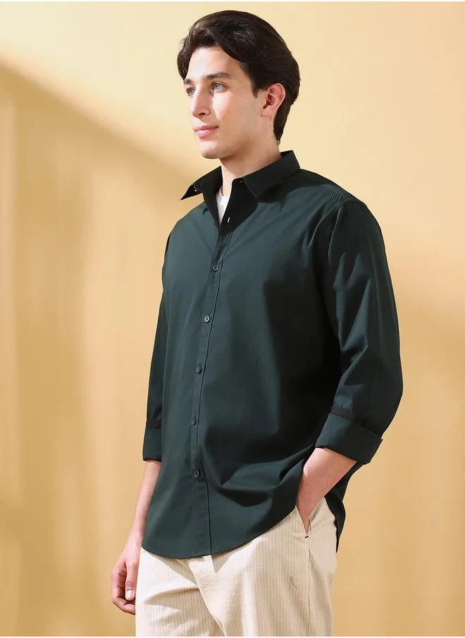 Dennis Lingo Men's Bottle Green Cotton Blend Solid Button Down Regular Fit Shirt