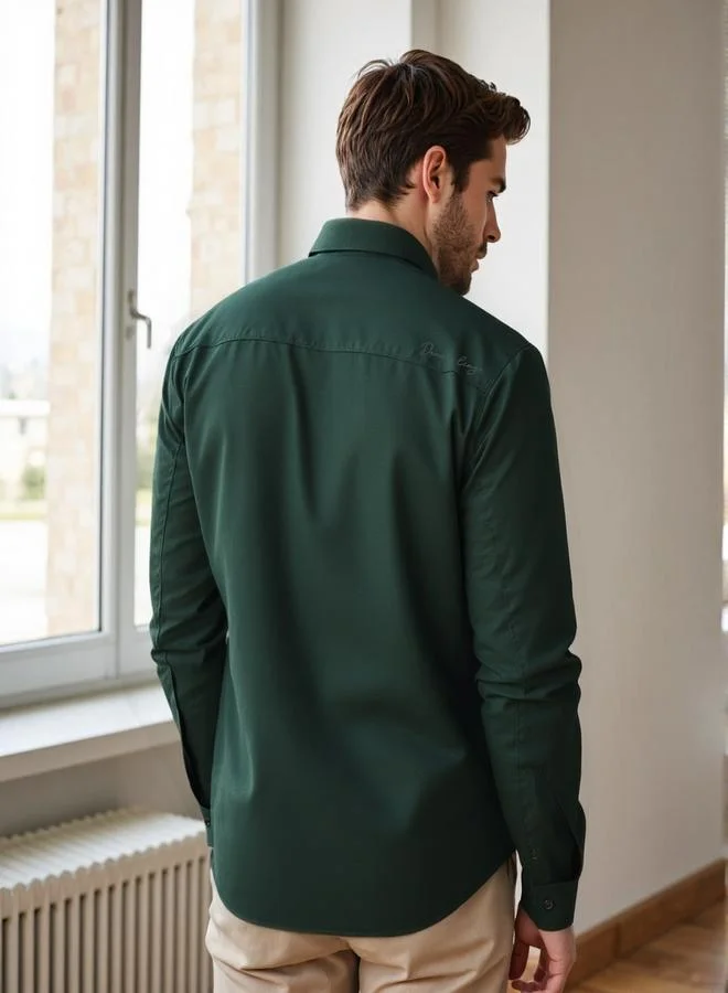 Dennis Lingo Men's Bottle Green Cotton Blend Solid Button Down Regular Fit Shirt