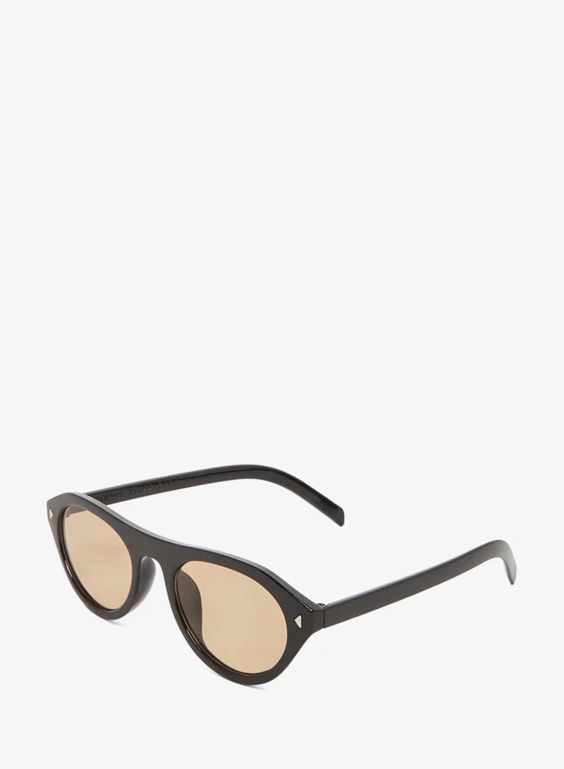 Styli Brown Retro Sunglasses