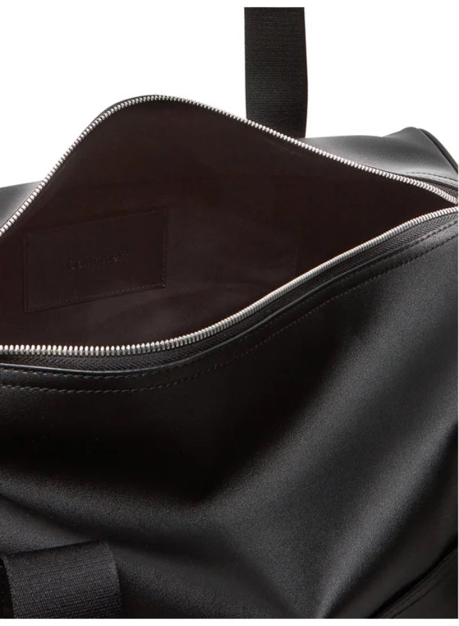 كالفن كلاين جينز شنطة دافل - Image 3