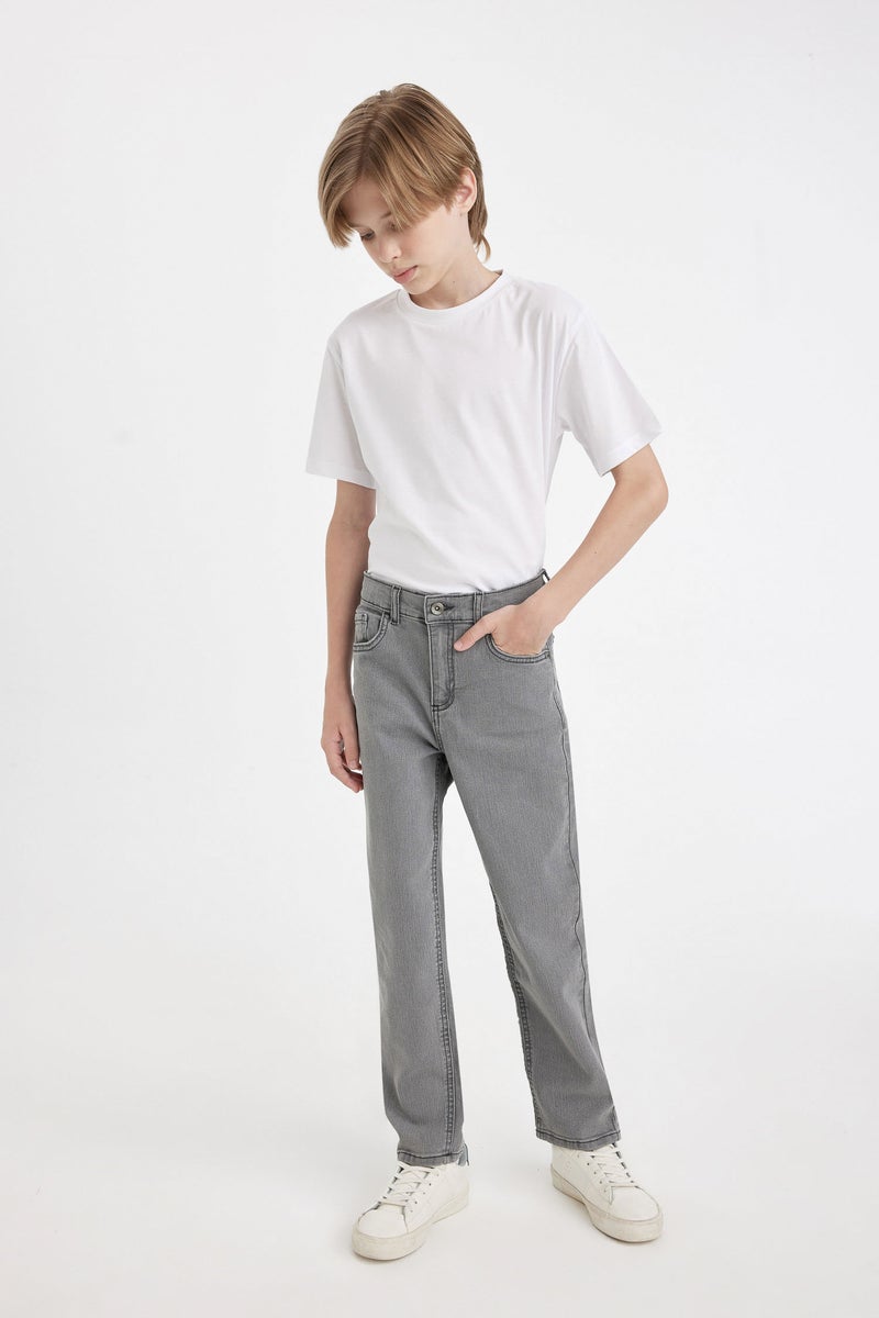 DeFacto Boy Straight Fit Jeans - Image 5