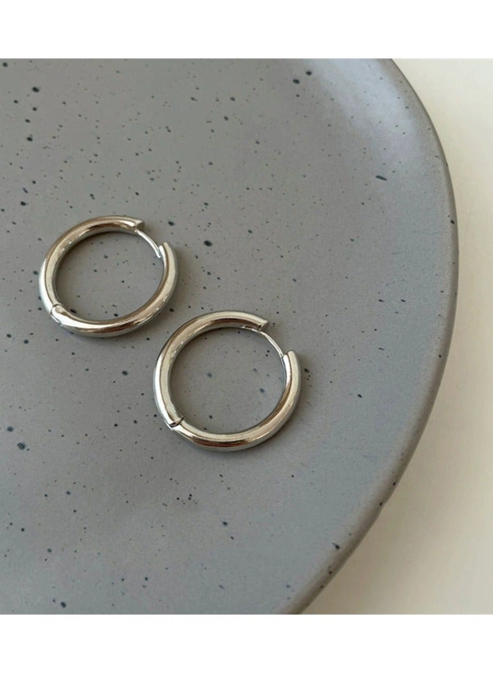 Goolsky Minimalist Hoop Earrings – Sleek Silver Plated Circle Earrings for Women, Lightweight Everyday Jewelry  - Image 4