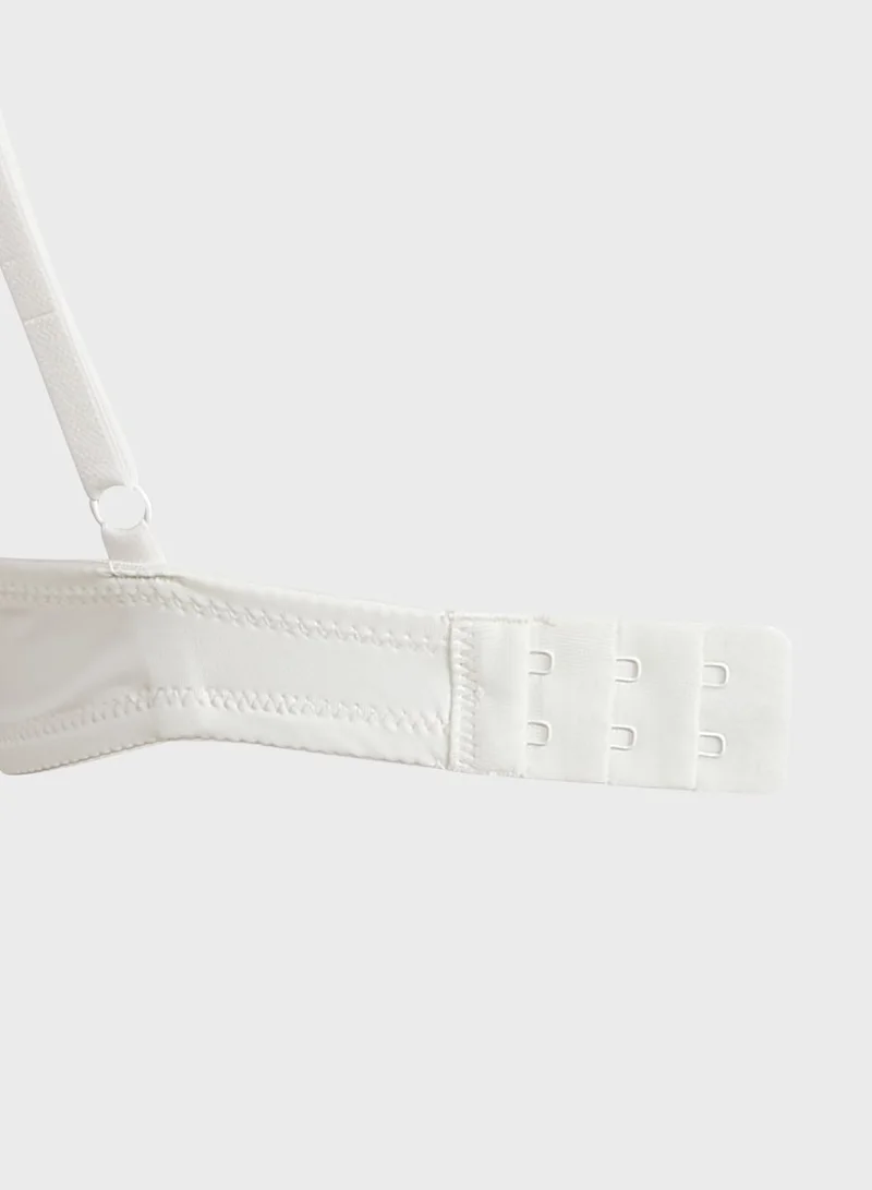 Dorina Plunge Neck Bra