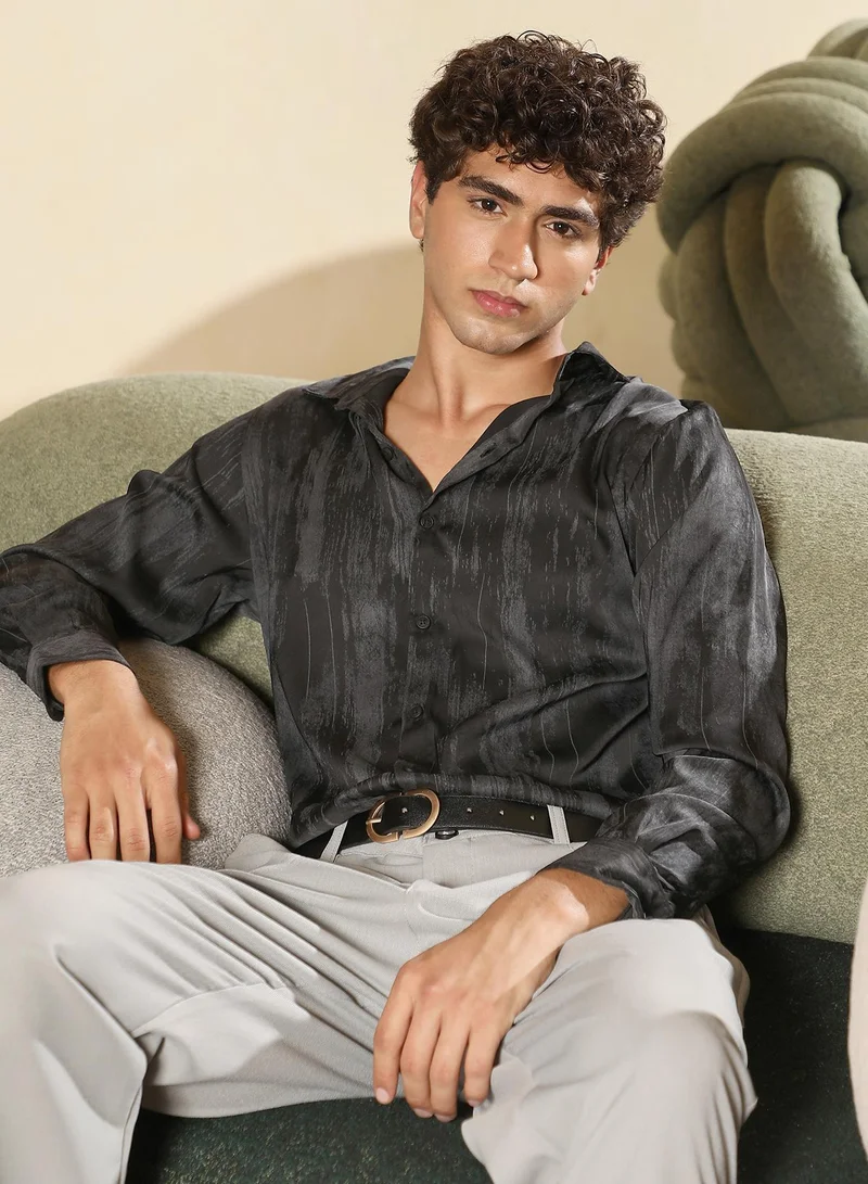 Campus Sutra Men Gleaming-Grazed Satin Shirt | Spread Collar , Long Cuffed Sleeves | Button Closure Curved Hem | Abstract Print Plain | Woven Fabric For Party & Evening Wear | Midnight Black