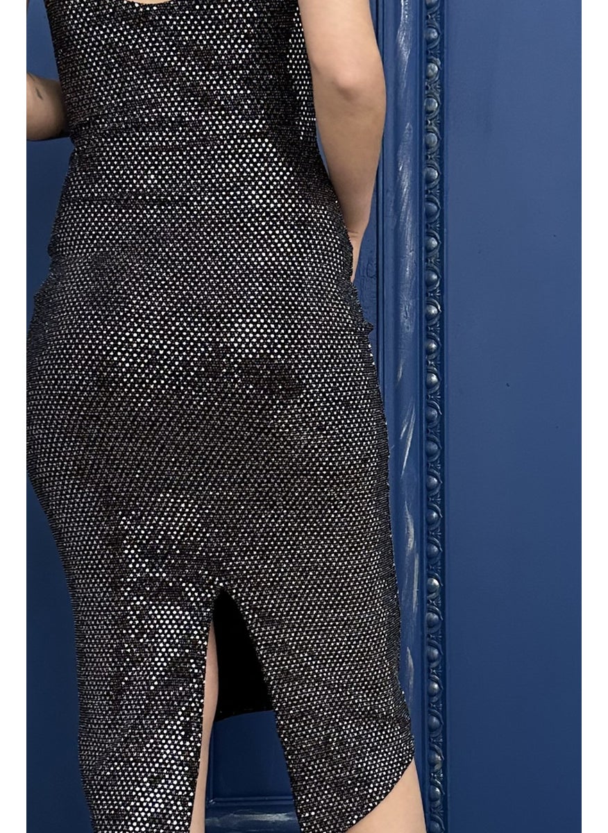 Due Stelle Shiny Black Lycra Slit Backless Evening Dress - Party Dance Dress  - Image 2