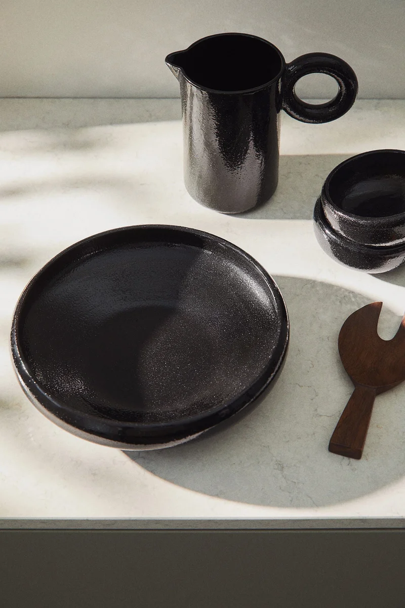 اتش اند ام سلطانية كبيرة من الفخار