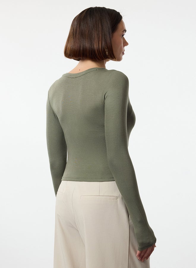 trendyol Khaki Premium Viscose Crew Neck Crop Stretchy Knitted Blouse - Image 5