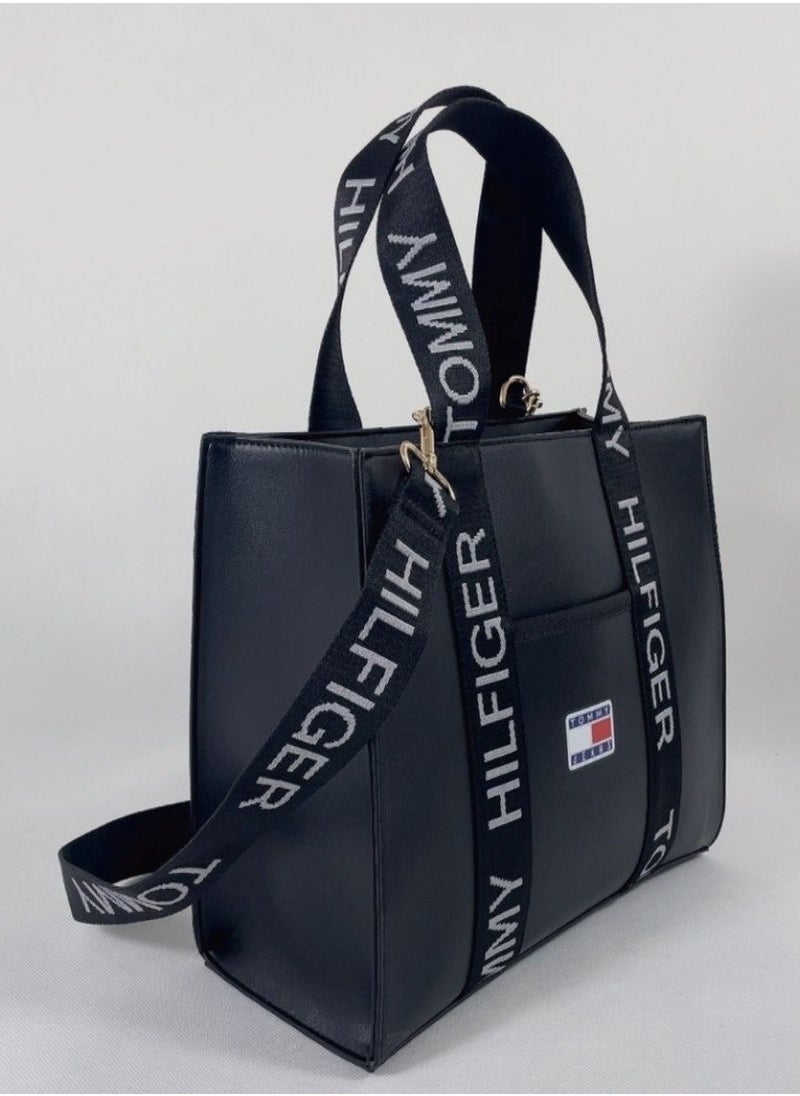 Tommy Hilfiger Plus Tommy Hilfiger PlusEssential Repeat Logo Tote  - Image 3