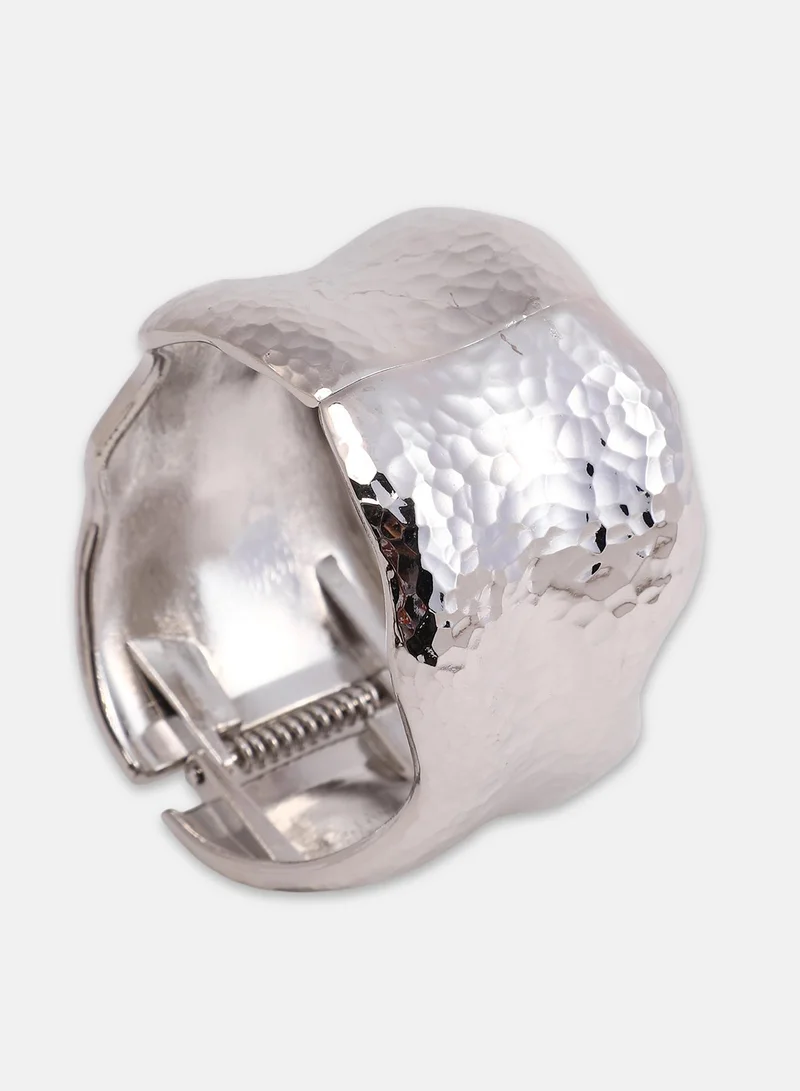 SOHI Dented-Lourde Bangle Artificial Bracelet Jewellery