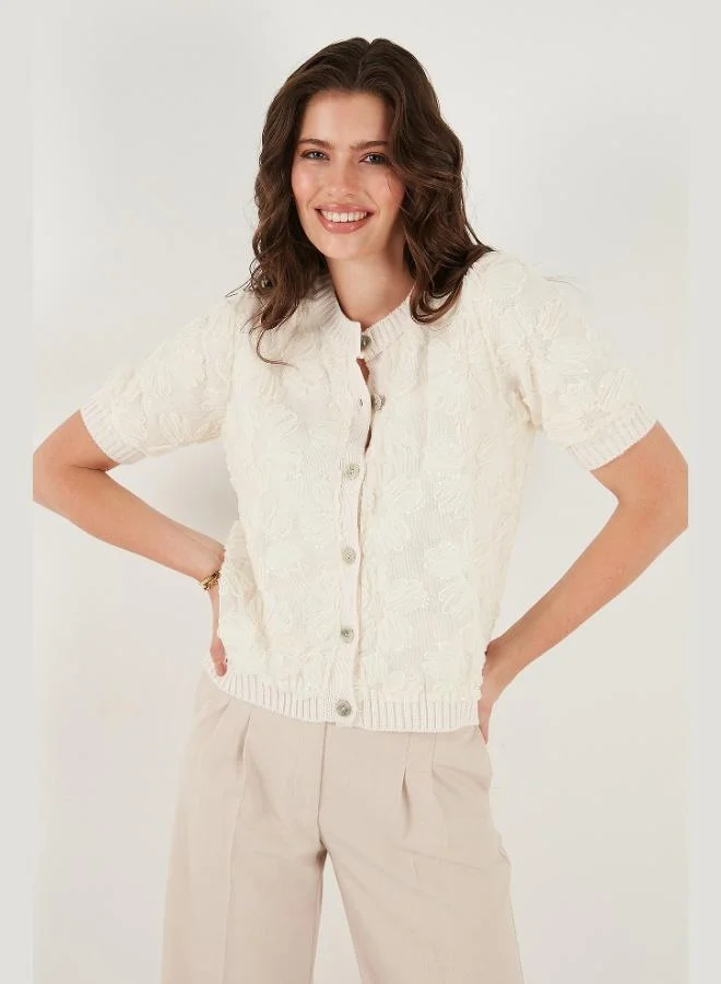 ليلا كارديجان نسائي قصير الأكمام من التول بنقشة الزهور بقصة عادية من ليلا