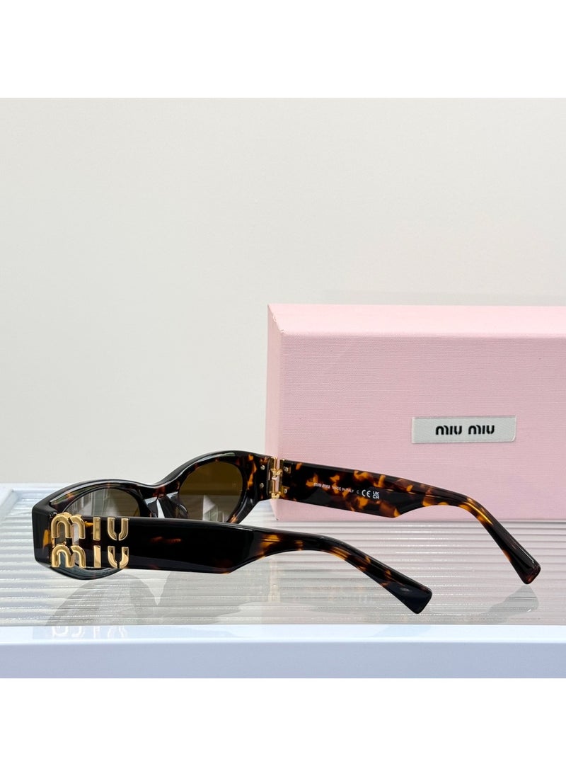 مياو مياو نظارة شمسية MIU MIU للسيدات SMU11W المقاس: 54-21-135 مم  - Image 3