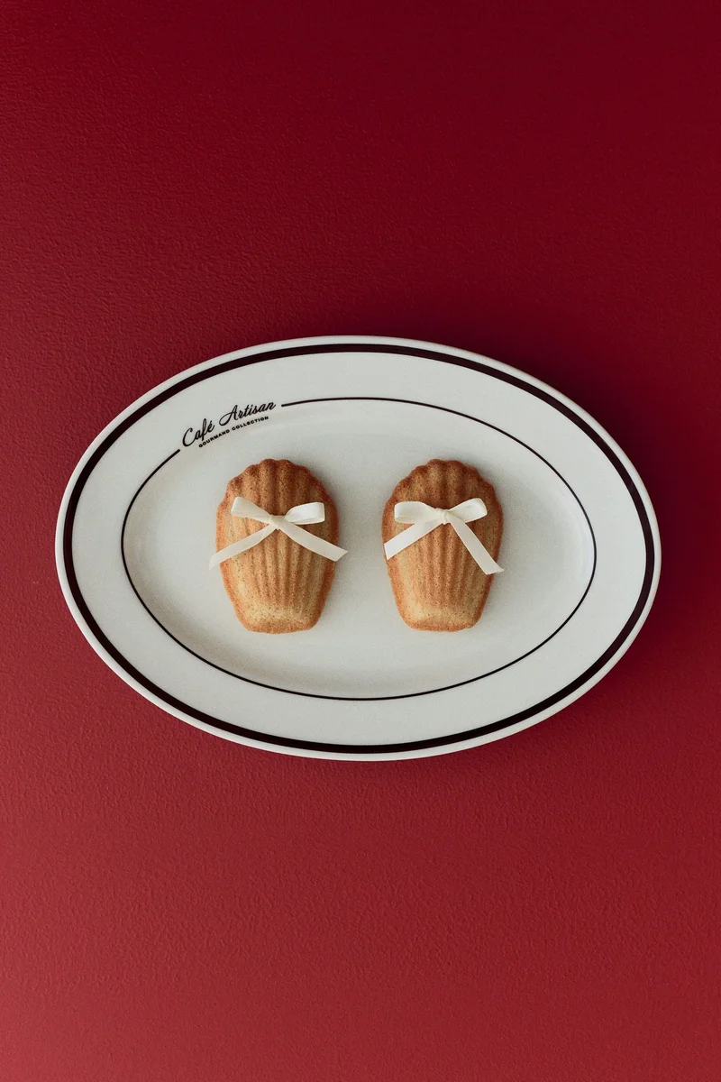 H&M Porcelain serving plate
