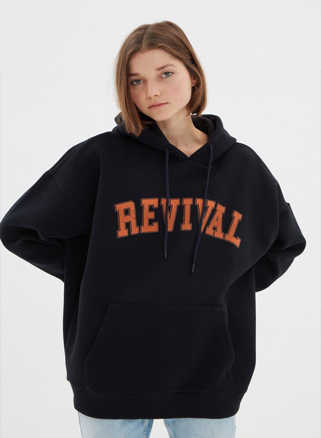 trendyol Navy Blue Oversize/Wide Cut Hooded Fleece Inside/Warm Cotton Unisex Sweatshirt - Image 2