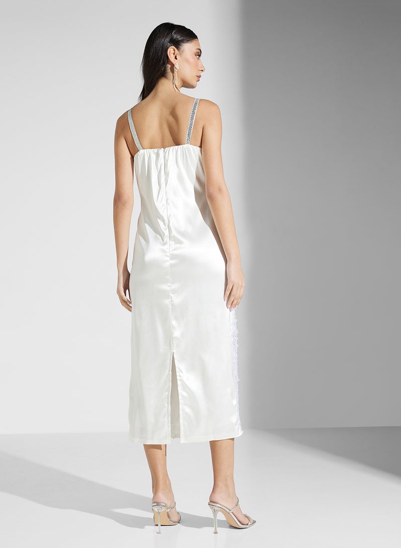 Namshi x Sequin Embellished Dress - Image 2