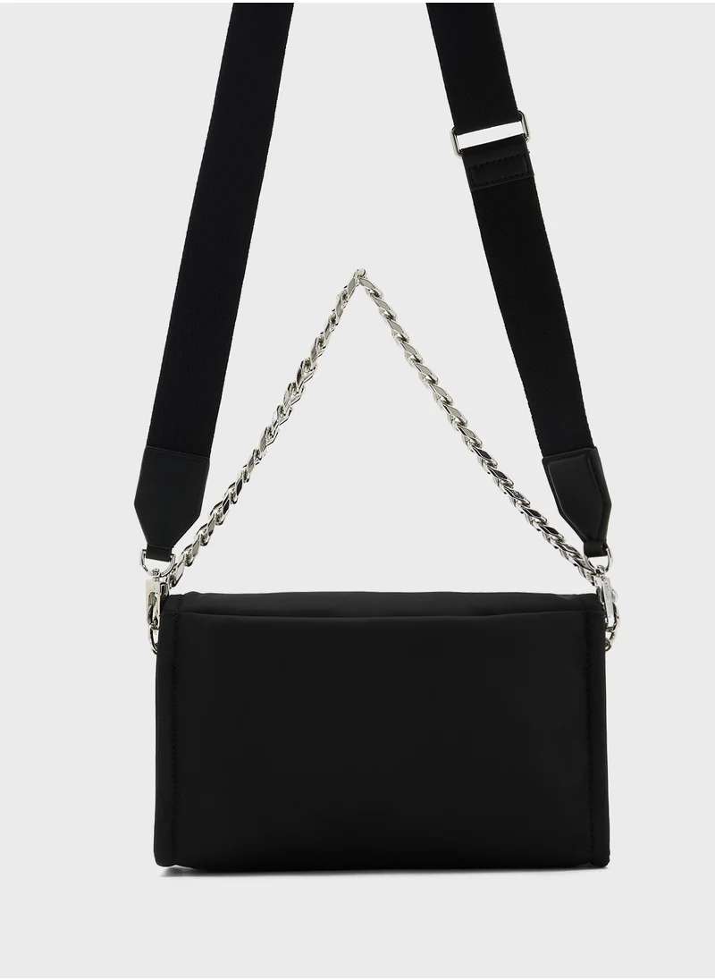 دكني Logo Toby Bucket Crossbody