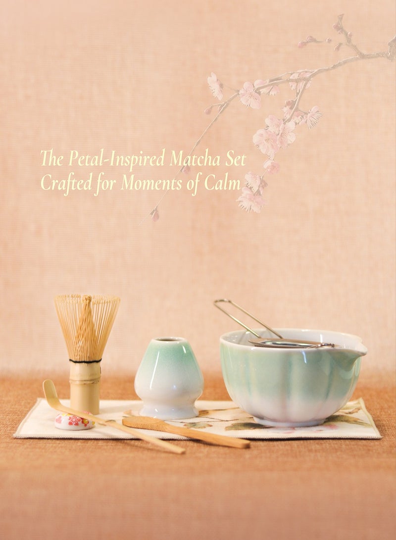 مجموعة ماتشا مكونة من 8 قطع، مجموعة خفاقة ماتشا خضراء - وعاء سيراميك متدرج الألوان مع فوهة، خفاقة وحامل من الخيزران، مغرفة من الخيزران، حامل مغرفة، ملعقة خشبية، منخل وحصيرة شاي - مجموعة ماتشا كاملة وهدية مثالية لمحبي الماتشا، مستوحاة من أزهار الكرز - Image 3