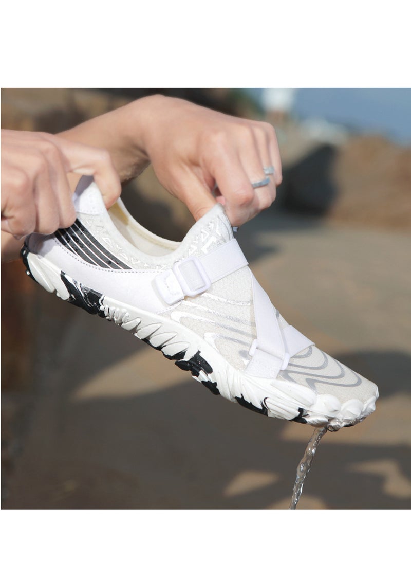Generic Premium Silicone Beach Shoes: Quick-Dry Barefoot Aqua Shoes for Surfing, Diving, and Outdoor Activities  - Image 3