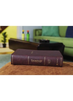 KJV, Thompson Chain-Reference Bible, Handy Size, Leathersoft, Burgundy, Red Letter, Comfort Print  - Image 3