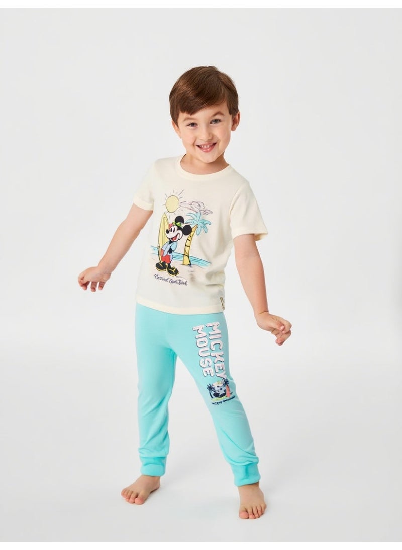 ميكي آند فريندز - طقم بيجامة للأولاد بأكمام قصيرة - Image 1